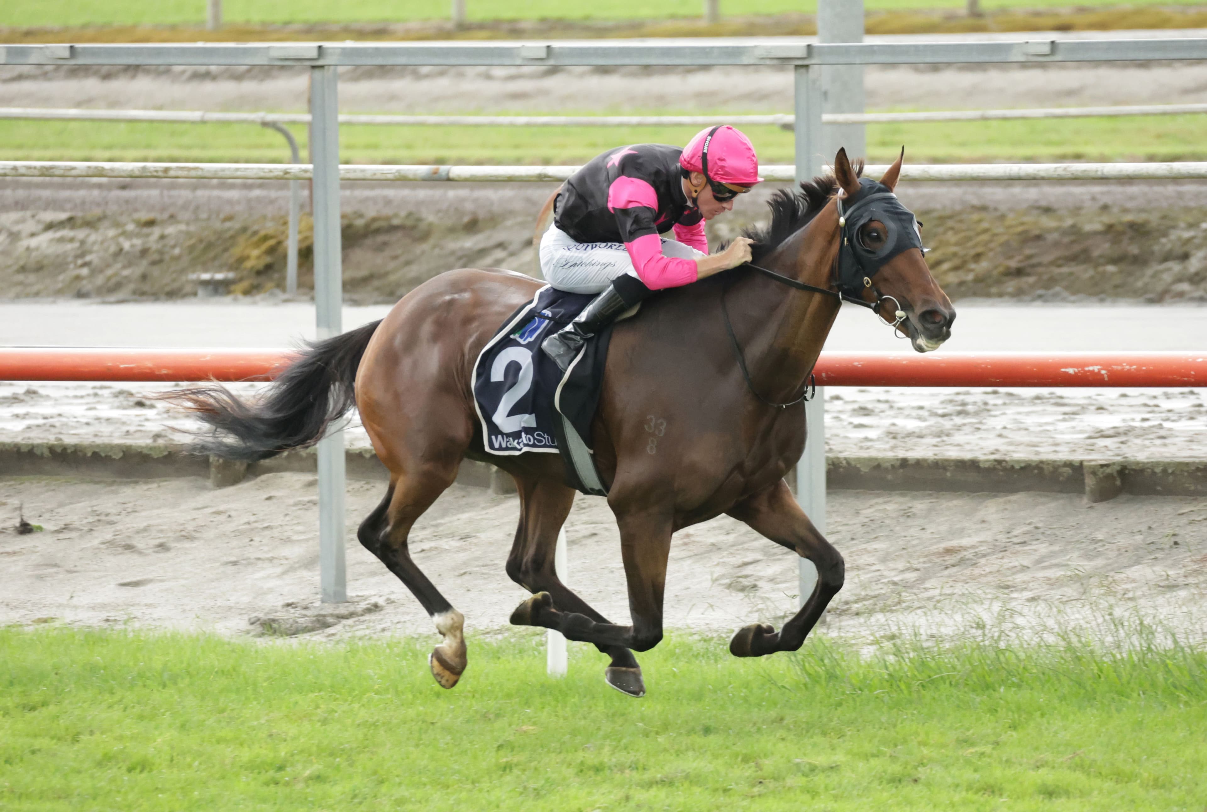 Jumping future beckoning Diamond Jak
