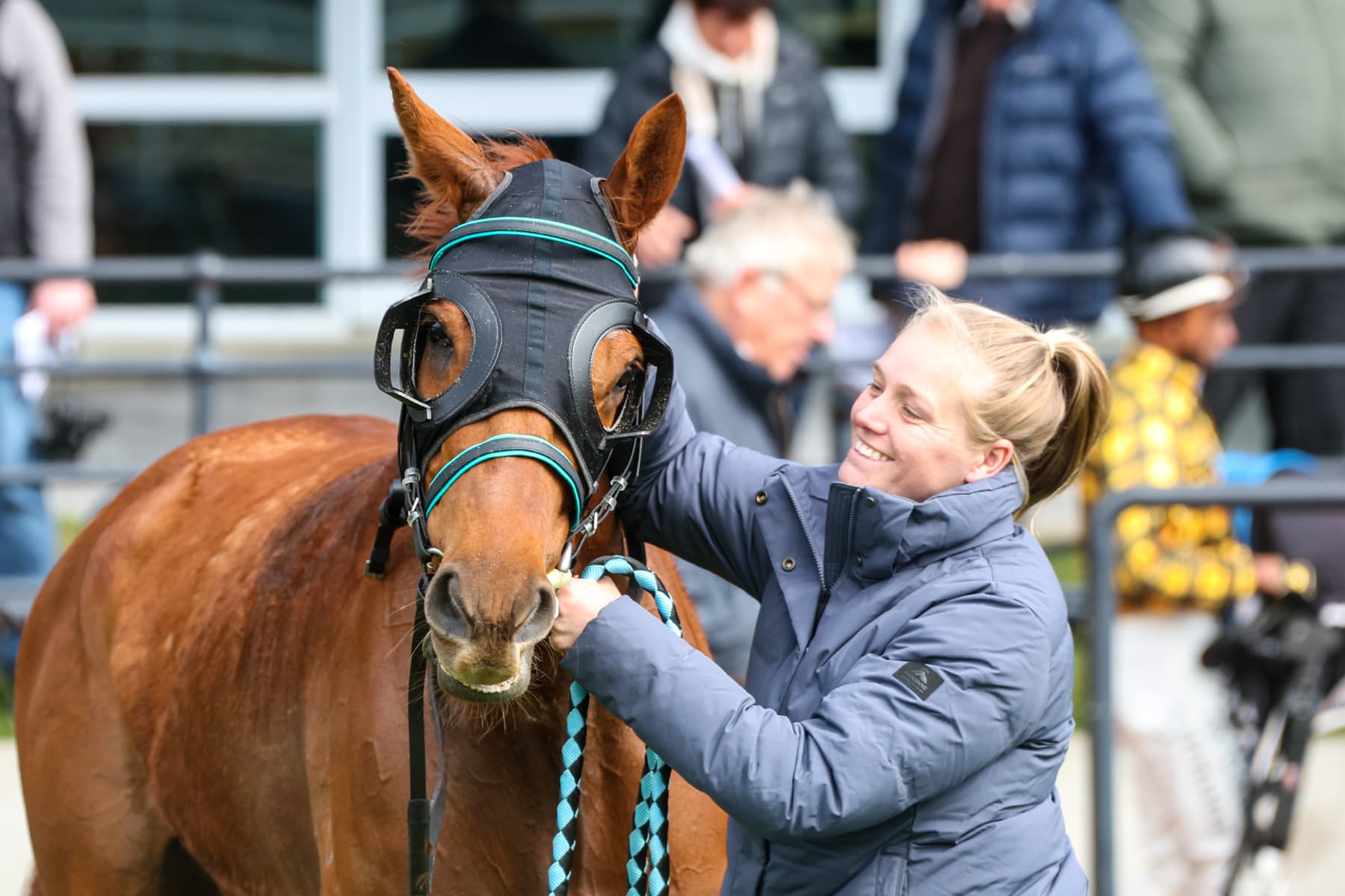 Brenna Cooks up first training win