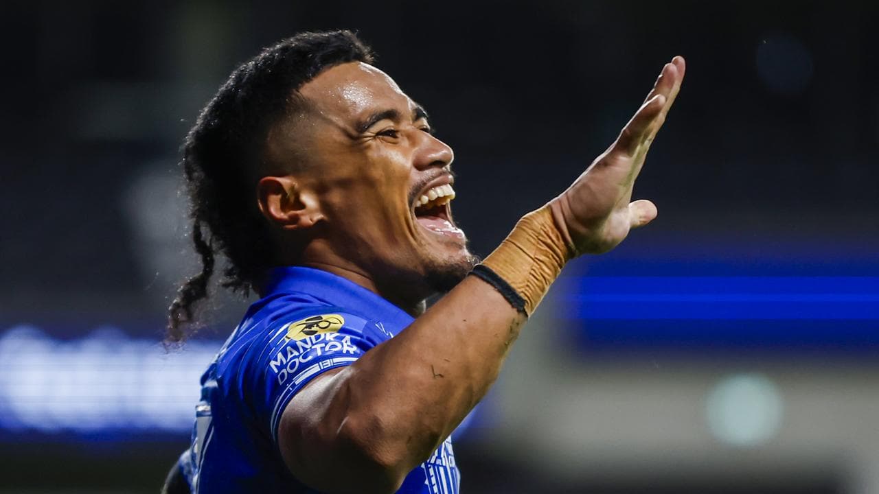 'Like no-one else': Samoa whiz shines on and off field
