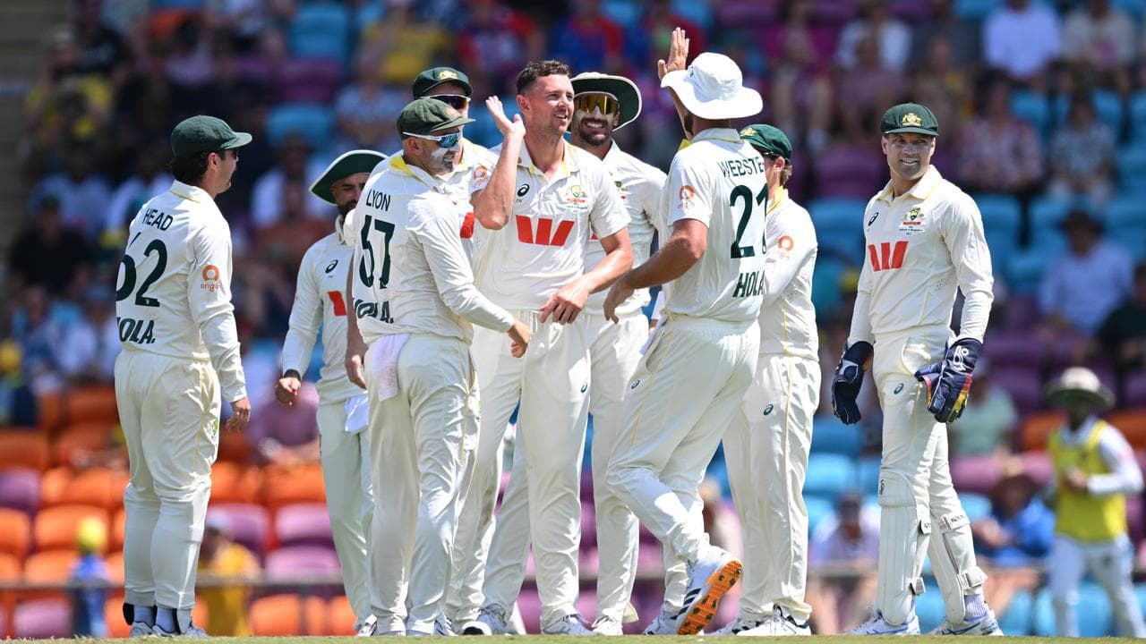 Banged up: Australia finally bowl out visitors