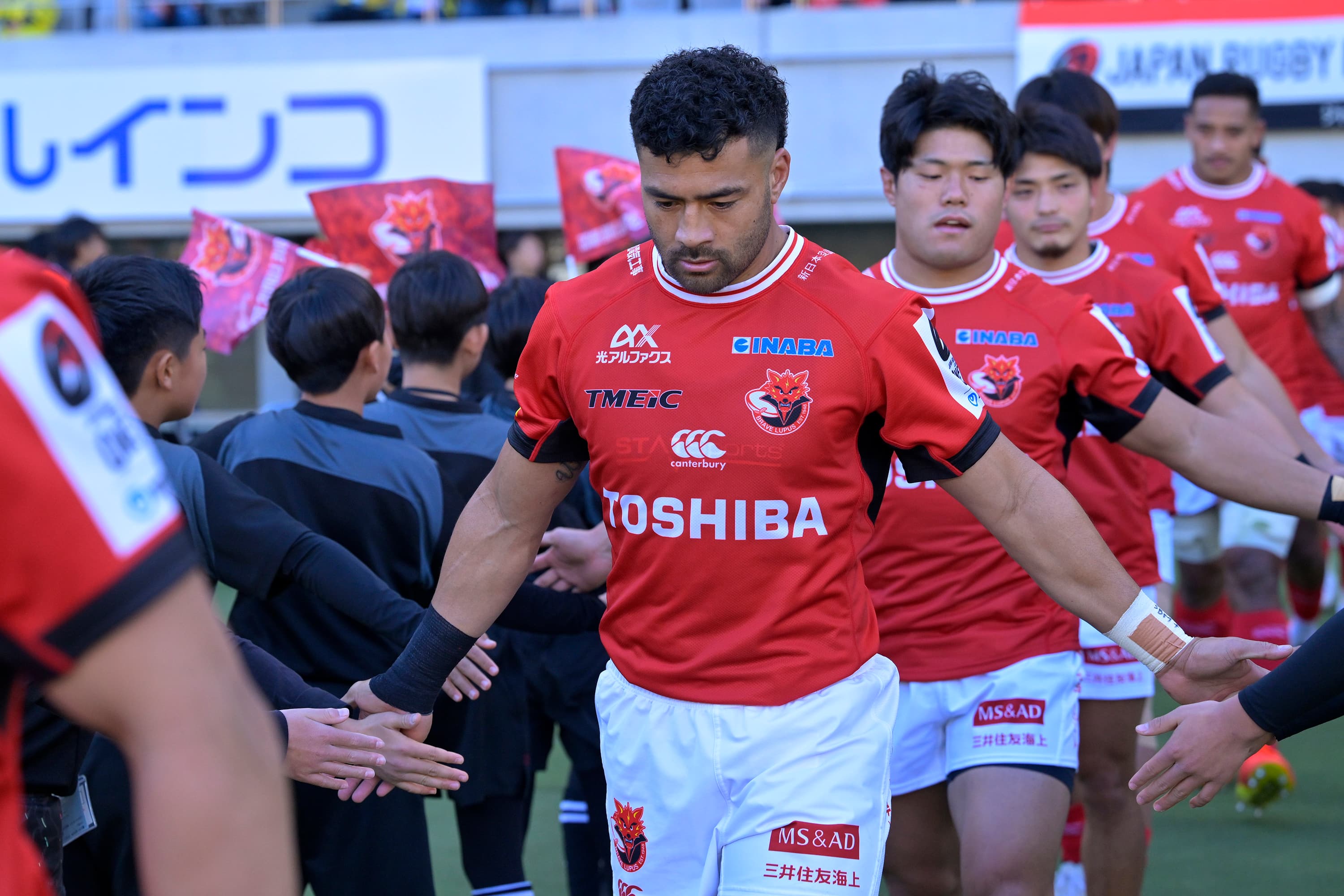 Mo'unga's decision to stay in Japan speaks volumes about pulling power of All Blacks jersey