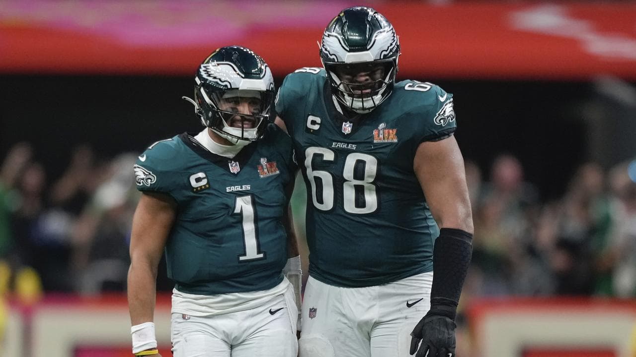 Philadelphia Eagles soar to Super Bowl demolition of Kansas City Chiefs