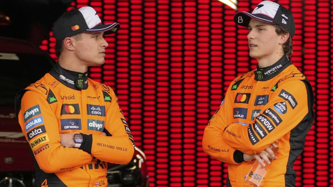 Piastri pays penalty as Norris cuts world title lead