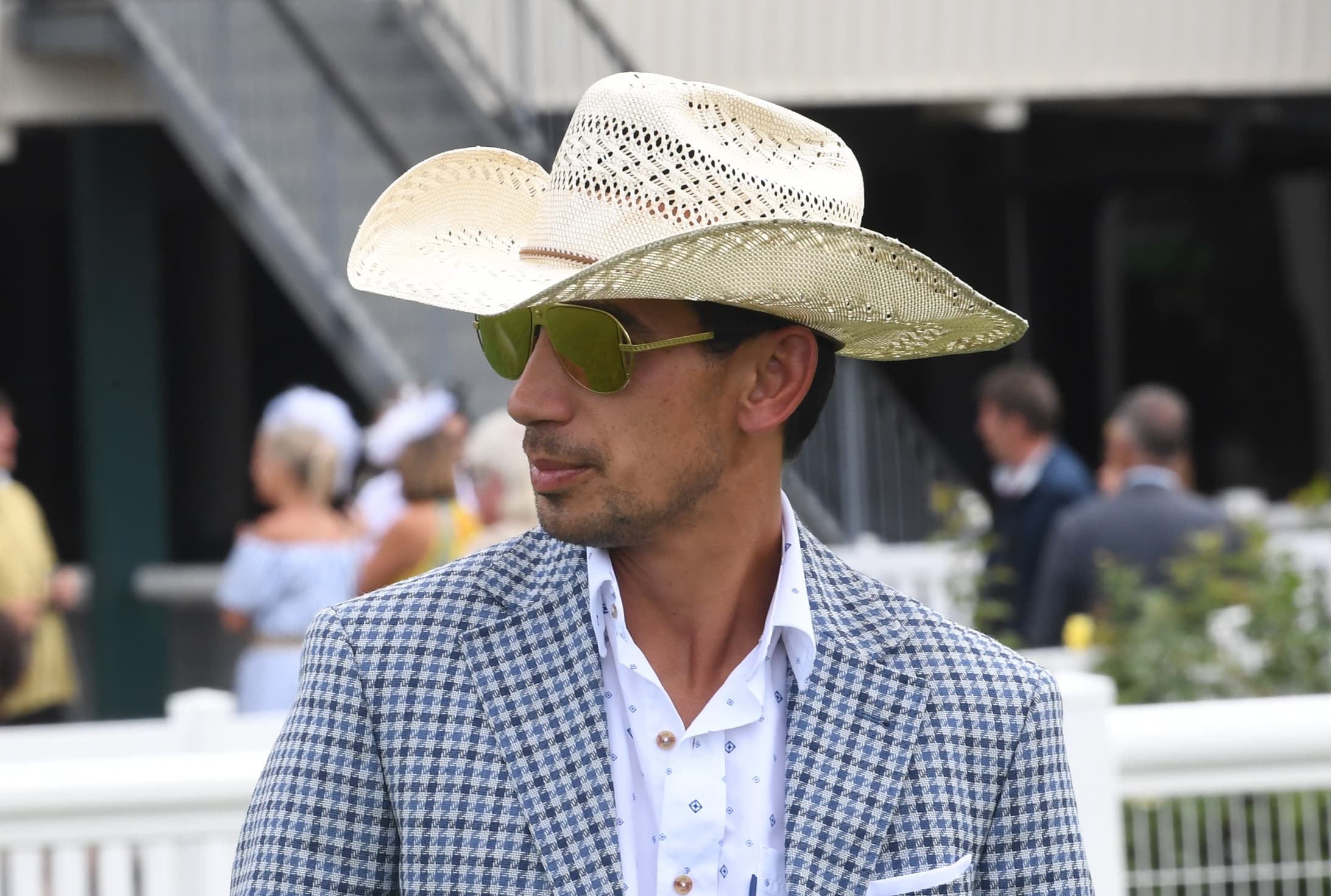 State Of Valour auditioning for Group One tilt