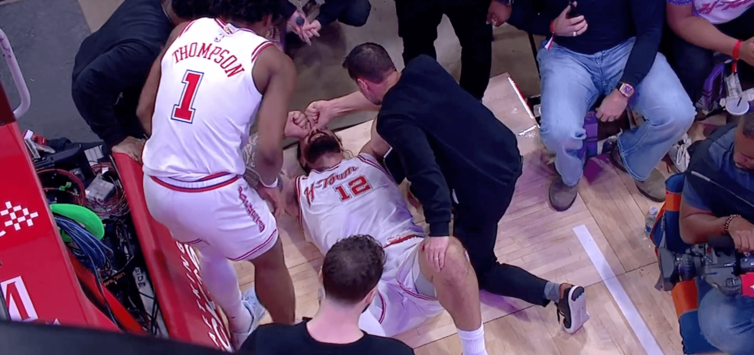 Steven Adams sidelined indefinitely with ankle injury