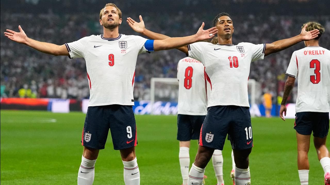 England beat Mexico in wild World Cup knockout clash