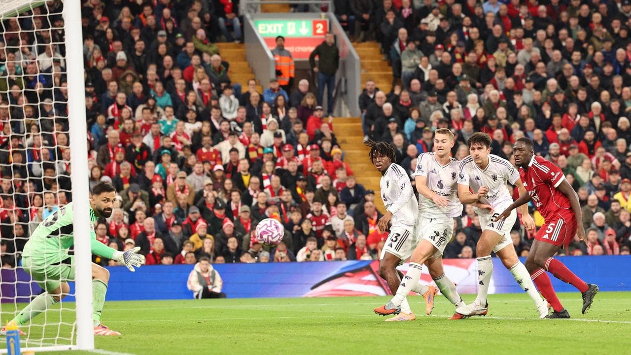 Maguire stuns Liverpool to end United's long wait