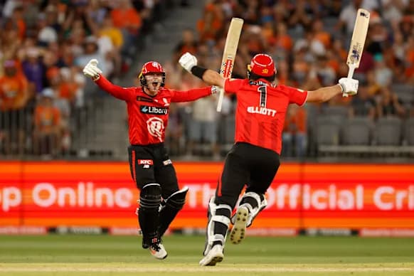 Future Australian star helps Renegades to shock final-ball victory