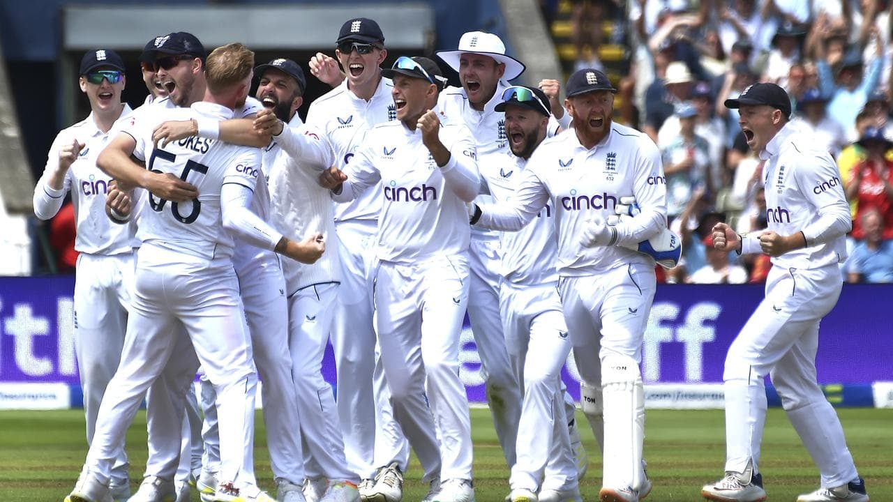 Former England coach predicts Ashes whitewash