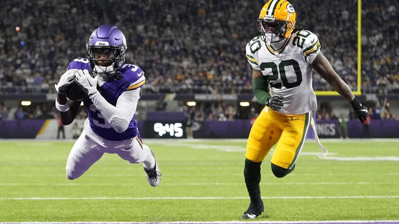 NFC's No. 1 seed comes down to final week Vikings-Lions showdown
