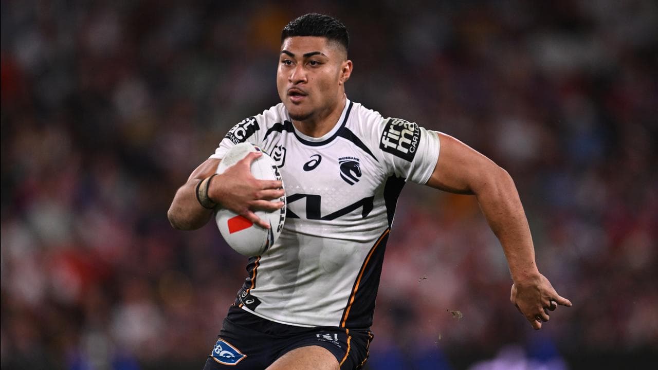 Broncos winger dropped after string of driving offences