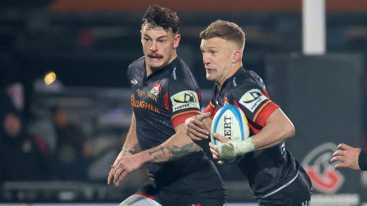 Chiefs rout Crusaders to reach fourth straight Super Rugby decider