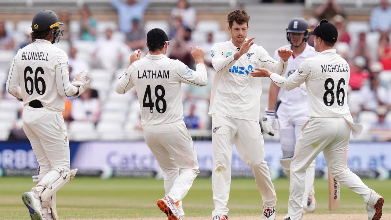 New Zealand beat England to spoil Stokes farewell