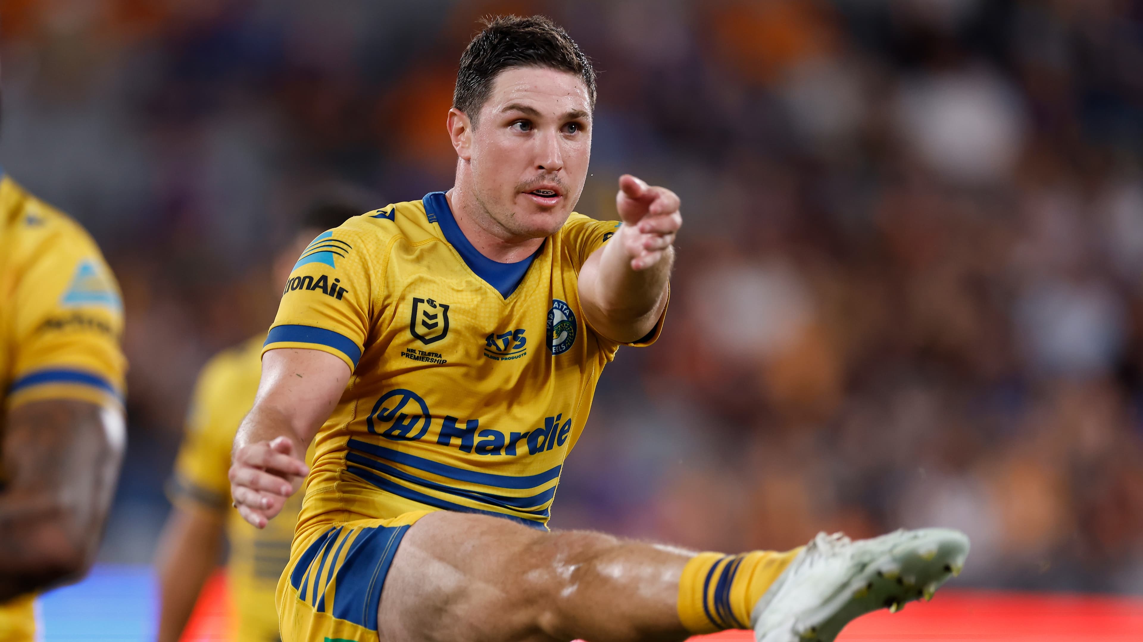 Can a fit Moses get Parra into finals contention?