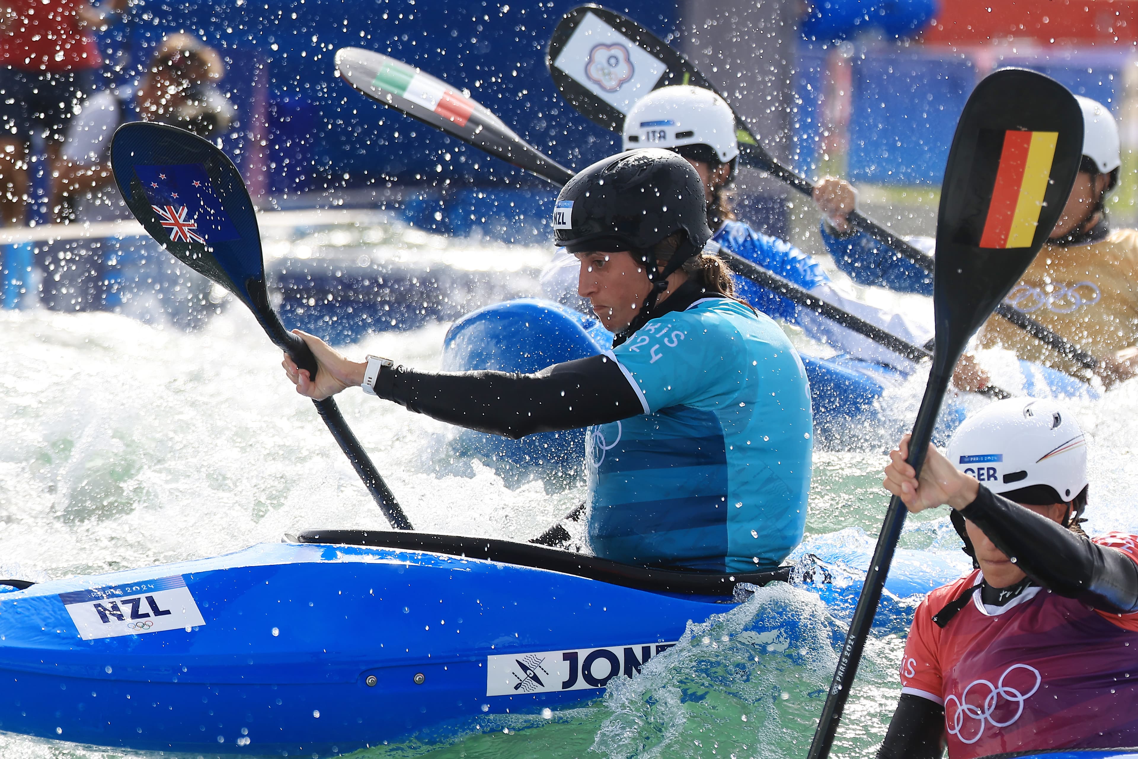 Paris 2024: Men's 100m final ends in dramatic photo finish, Kiwi paddlers advance to quarter-finals