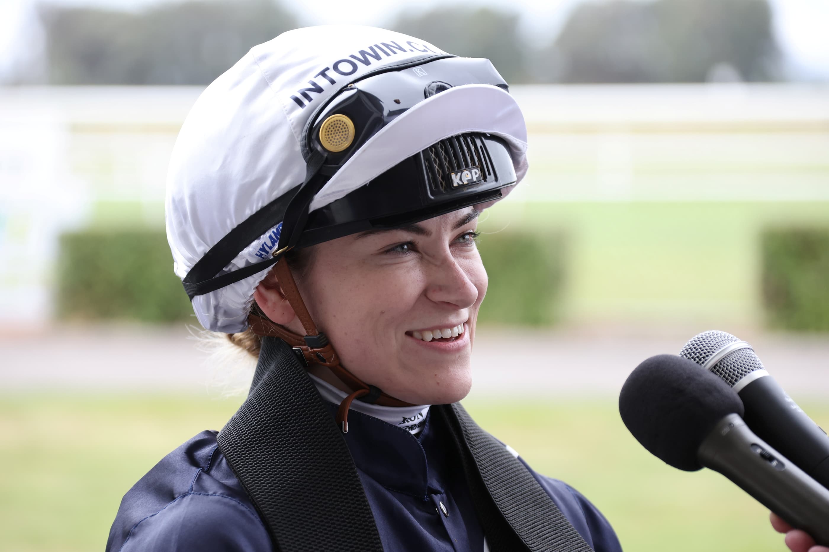Riddell wins apprentice premiership
