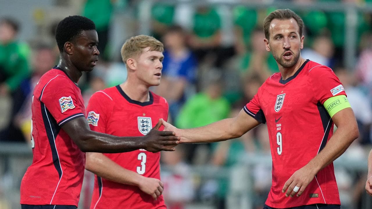 Strikers shine as England, Spain cruise to easy wins