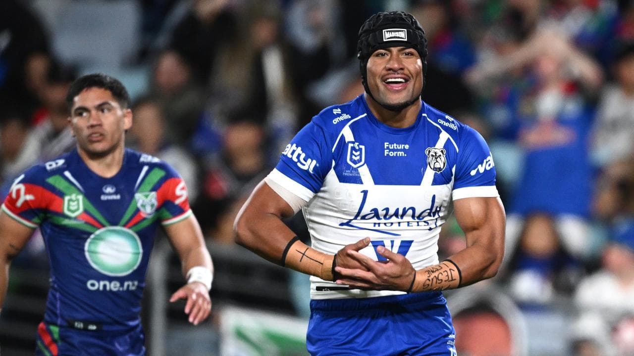 New dad returns to lead Bulldogs past Warriors