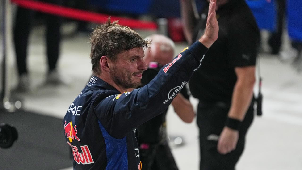 Verstappen doubles up to claim pole in Singapore, Lawson to start eighth