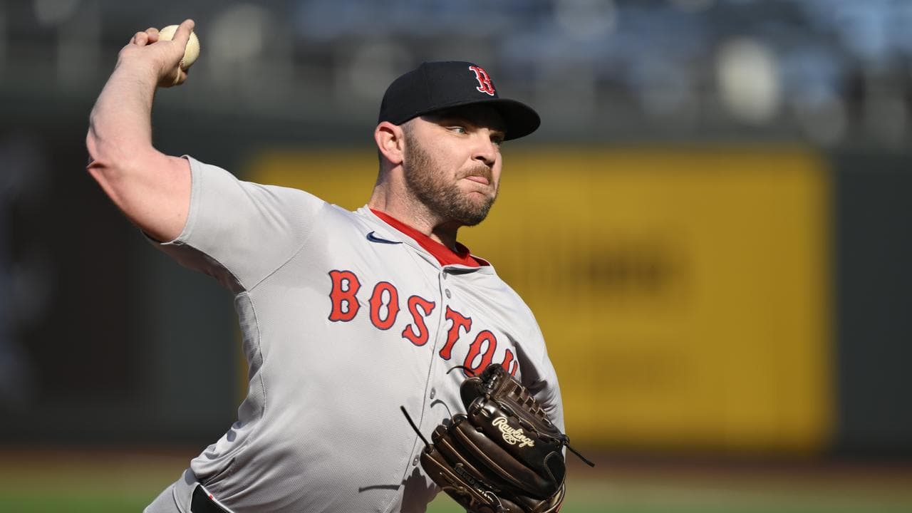 Aussie pitcher Hendriks suffers setback at Red Sox