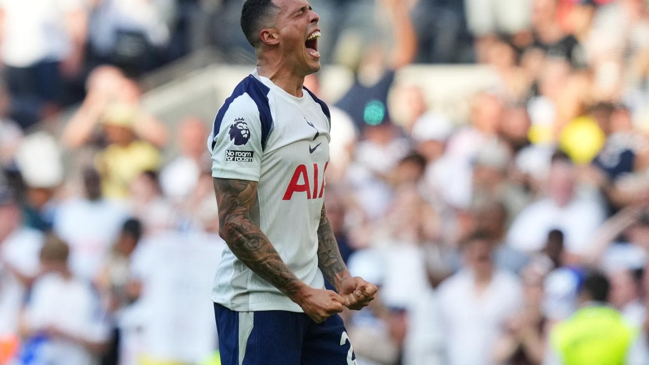 West Ham down, Spurs survive on dramatic EPL final day