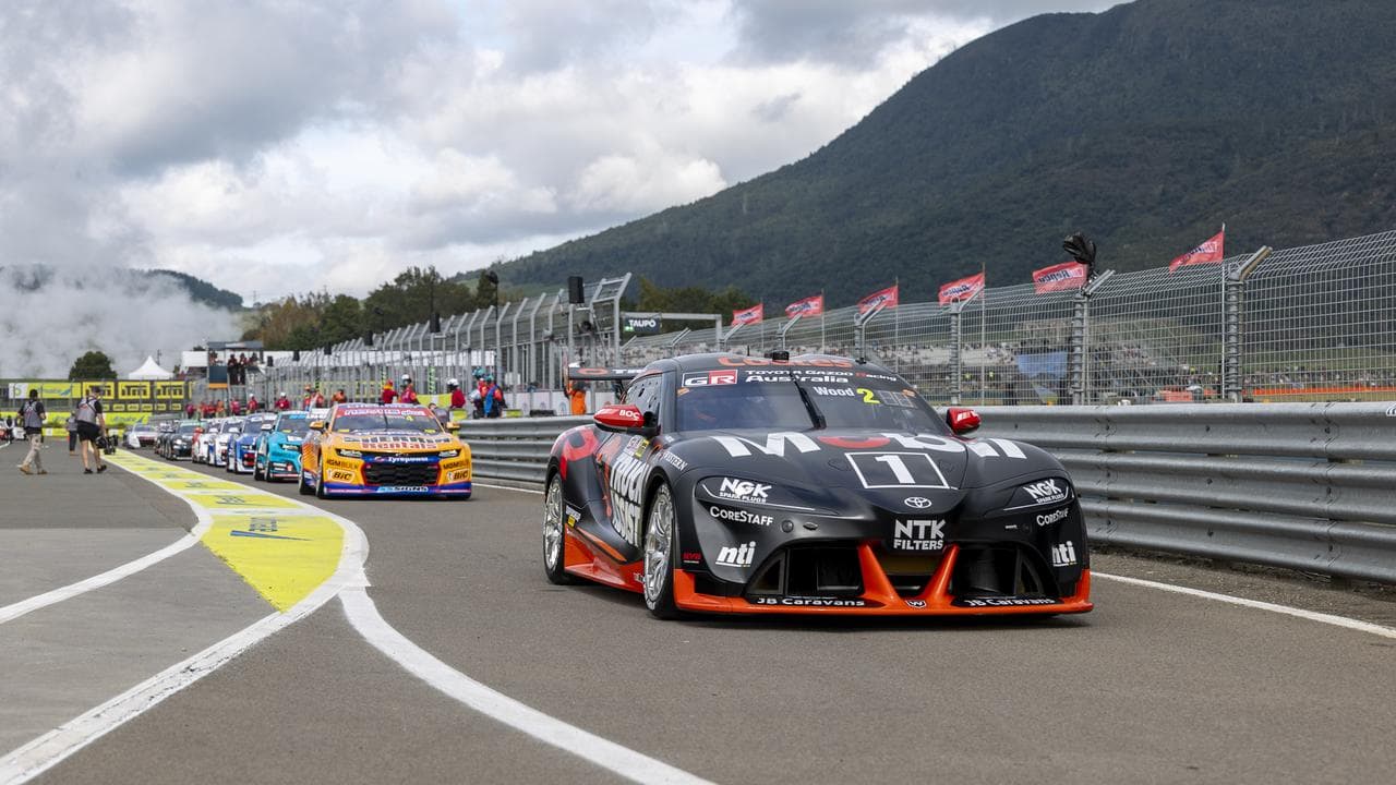 Supercars changes Taupo schedule to deal with cyclone