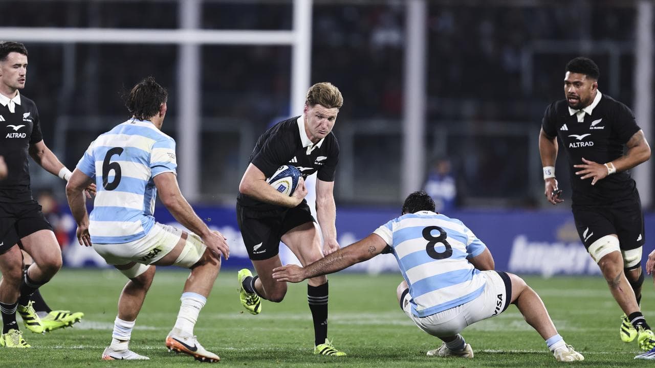 All Blacks see off Argentina challenge in Cordoba