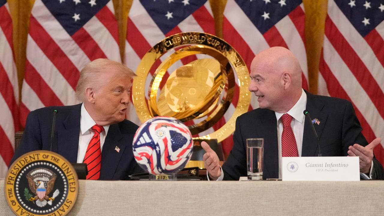 FIFA lifts US red card after Trump calls Infantino