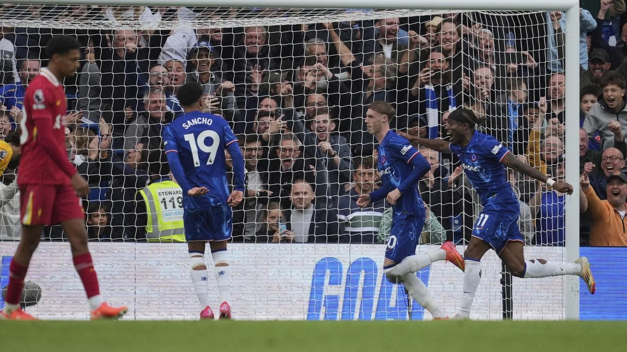 Chelsea earn big EPL win over hungover Liverpool