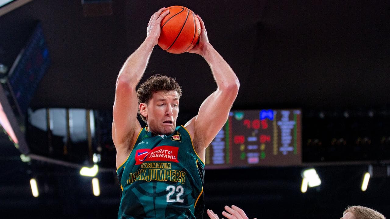 JackJumpers beat Melbourne in NBL thriller