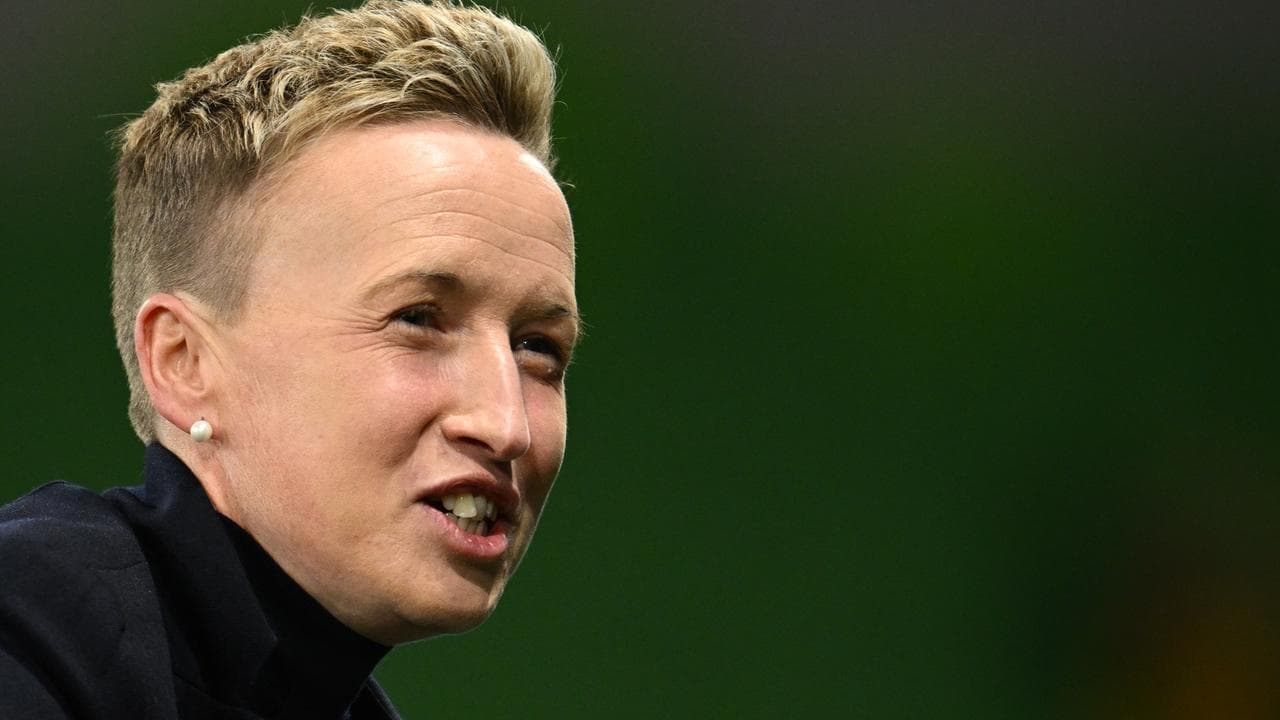 Nix stun Victory to nab first win under Priestman