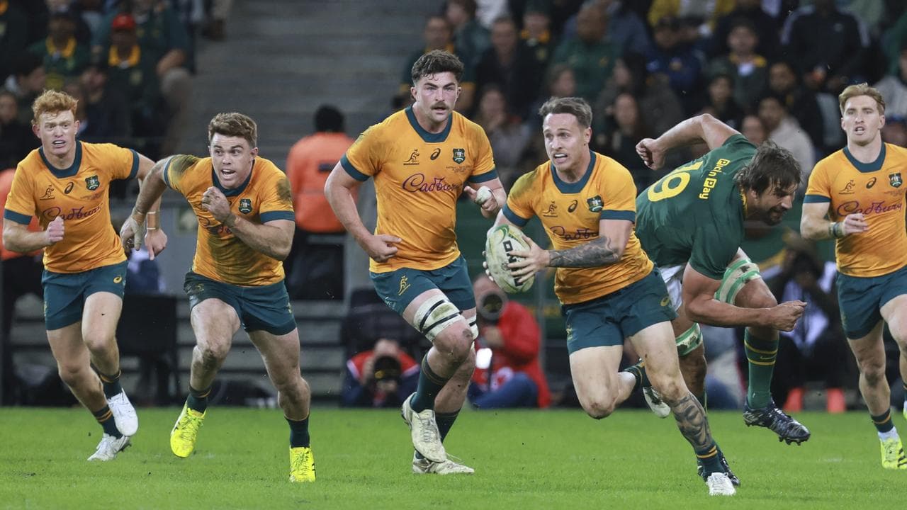 Wallabies miss late chances in heartbreaking Cape Town loss